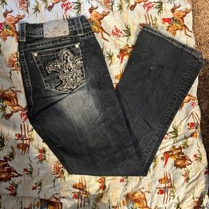 Miss Me size 29 mid rise LIKE NEW